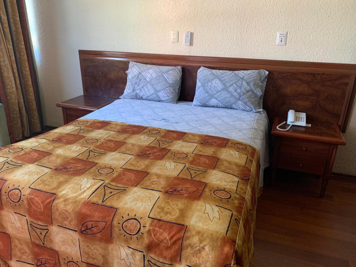 Hotel Prado Floresta เม็กซิโกซิตี้ ภายนอก รูปภาพ